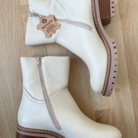 Bertuchi Made in Spain off White Boots with Fur lining, NWT EU 40, size 9 - Picture 7 of 7